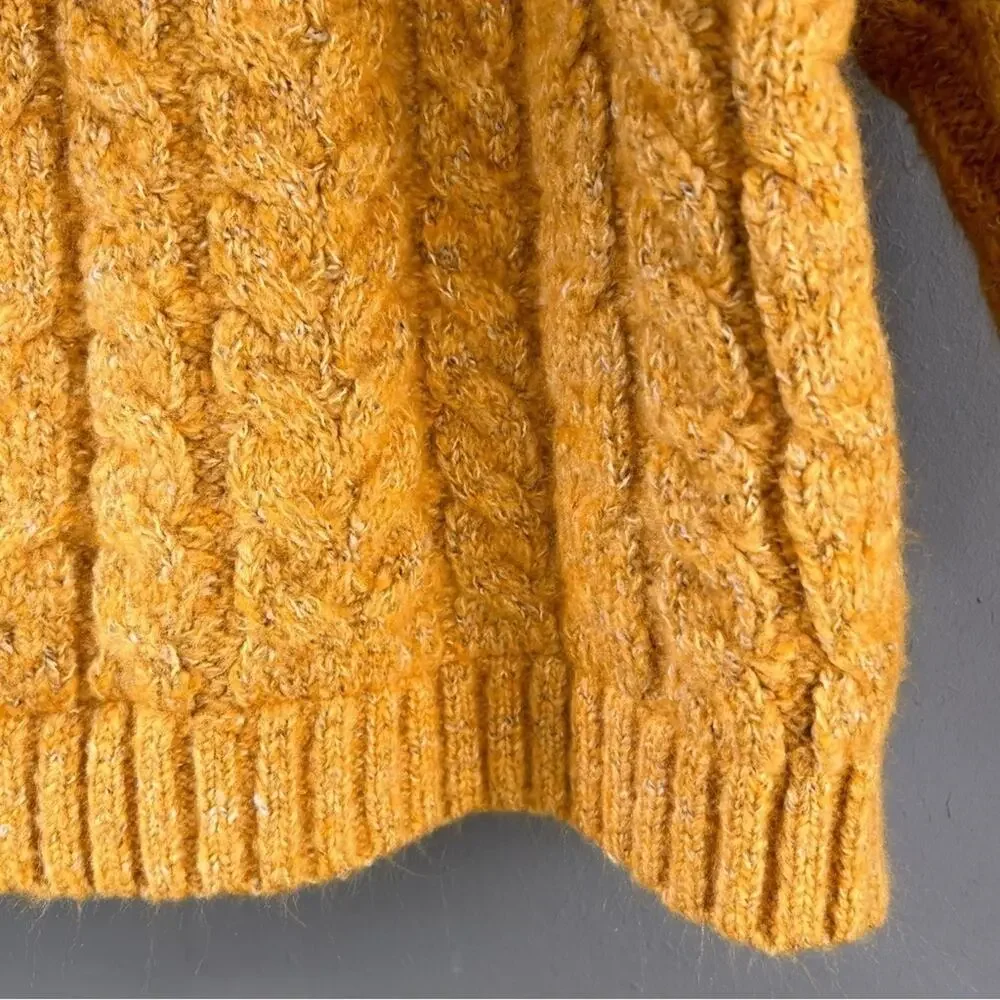 Boboli Kid’s Yellow Cable Knit Button Down Hoodie, Faux Fur Lining Size 8yrs NWT